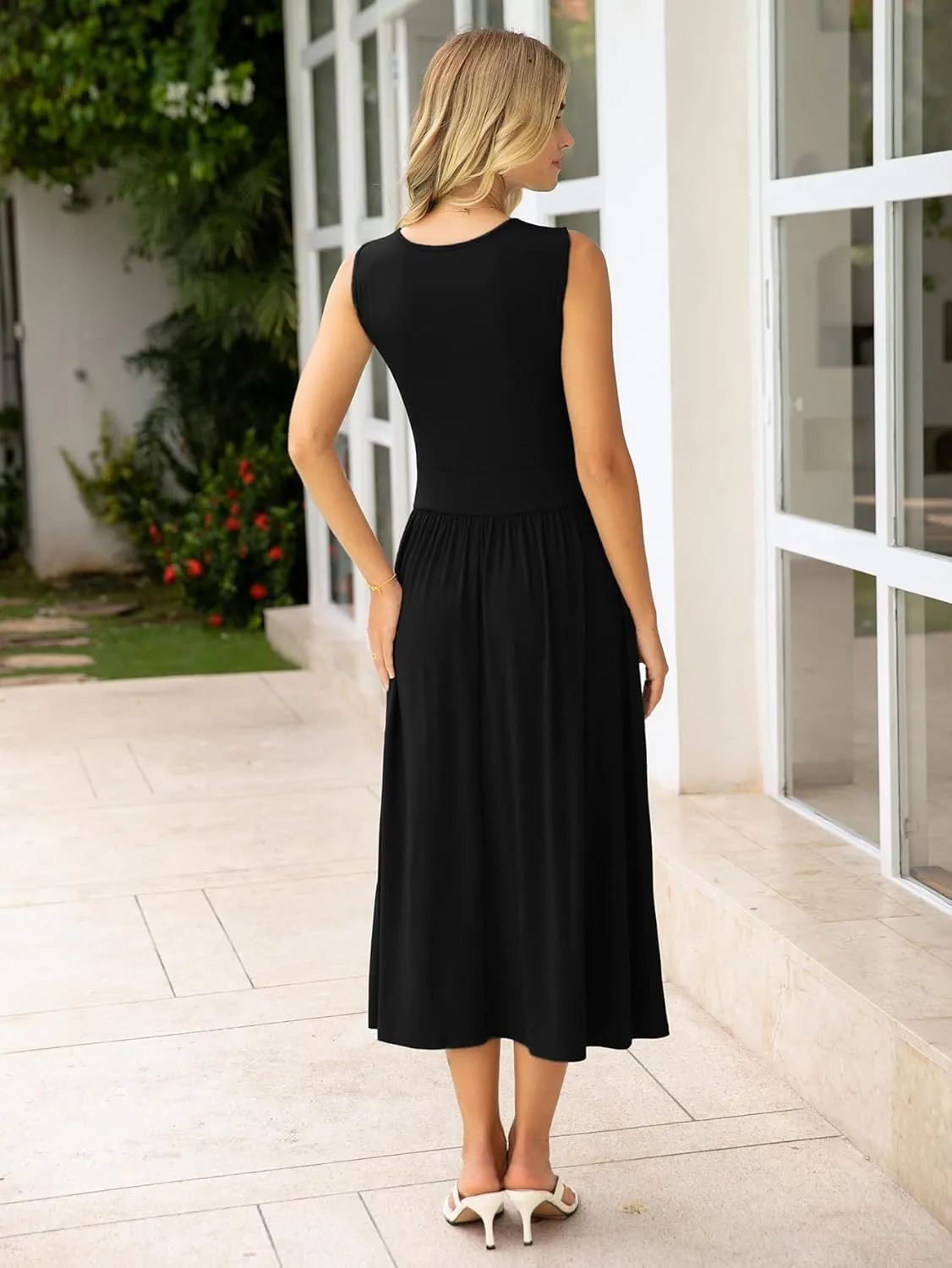 BerryGo Women's Summer Sleeveless 2025 Midi Dress Crew Neck Casual Swing Ruched Flowy Smocked Waist Dress Pockets