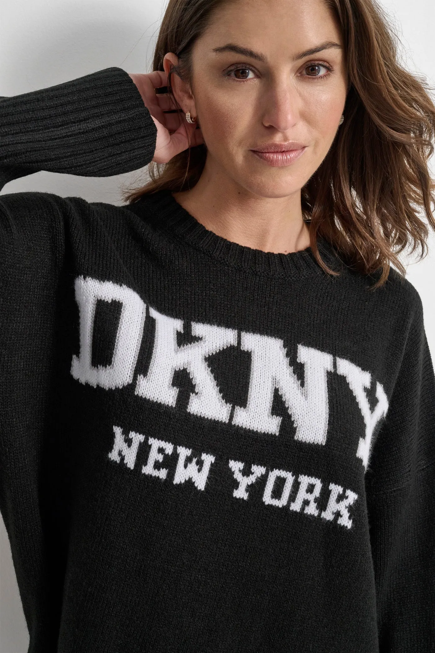 VARSITY LOGO SWEATER