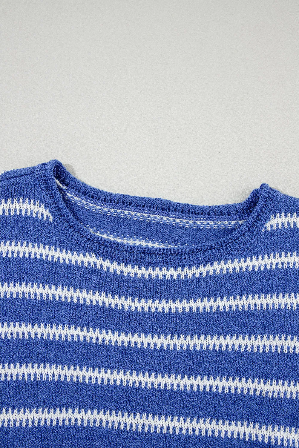Women Casual Stripe Round Neck Drop Shoulder Sweater